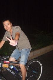 机场吃瓜视频,揭秘明星私生活瞬间