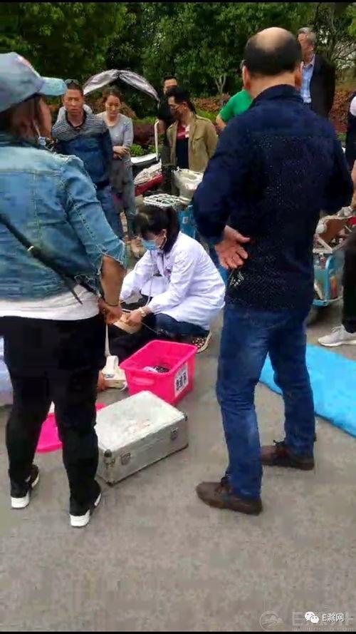 西宁老汉吃瓜视频大全集,趣味横生的民间生活剪影